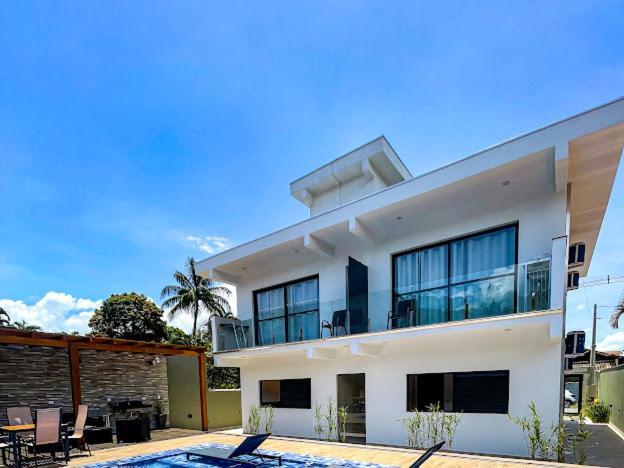 Home Aguas Da Barra Ilhabela Luaran gambar
